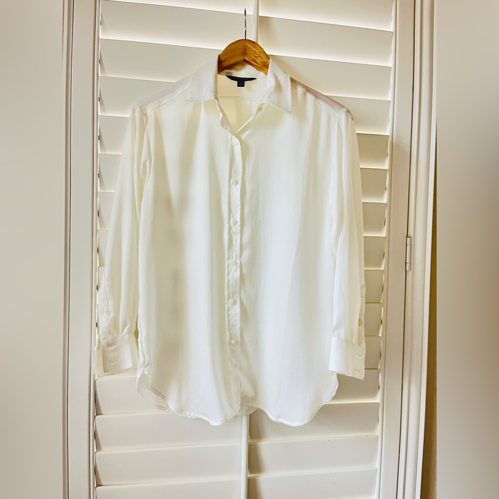 Banana Republic Oversized Button-Up Shirt